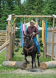 The Extreme Cowboy Race at Horse Country s Lantz McLaren Clinic