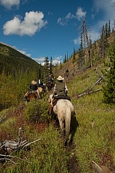 On the Trail at Wild Deuce Women's Retreat