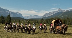 Group Shot On the Trail at Wild Deuce Women's Retreat