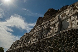 The Ride to Xunantunich with Hanna Stables