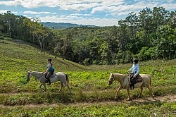 On the Trails with Hanna Stables
