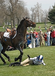Kristin Schmolze & Cavaldi, Rolex 2007 Eventing fall