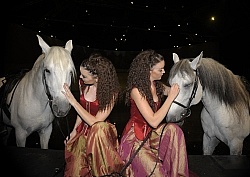 Angela and Veronica Turner, twin riders in Cavalias Odysseo
