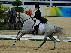 Juan Manuel Munoz Diaz and Fuego XII, Hong Kong Olympics