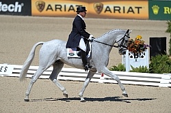 Rebecca Holder and Courageous Comet WEG 2010