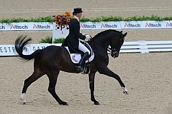 Imke Schellekens-Bartels and Hunter Douglas Sunrise WEG 2010