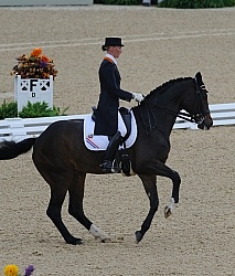 Imke Schellekens-Bartels and Hunter Douglas Sunrise WEG 2010