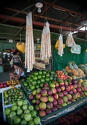 Market in Orotina