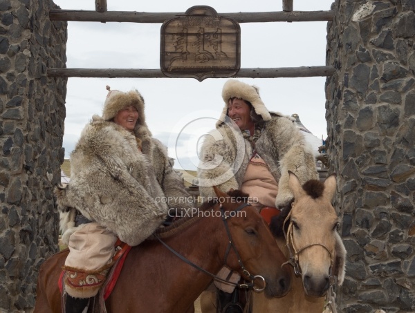 Saara and Baagi in Costume