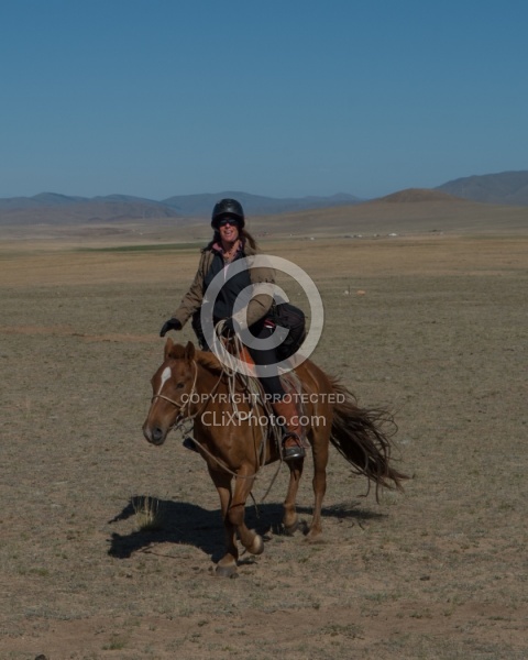 Shawn tries out the Mongolian Saddle