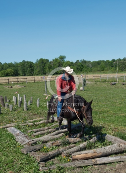Extrme Cowboy Clinic with Lantz Mclaren at Horse Country