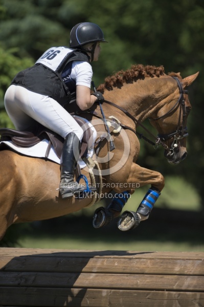 Britney Hensman and Halo Above Me