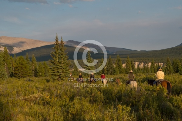 On the Trail at Wild Deuce Women's Retreat