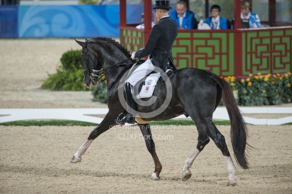 Andreas Helgstrand on Don Schufro Hong Kong Olympics