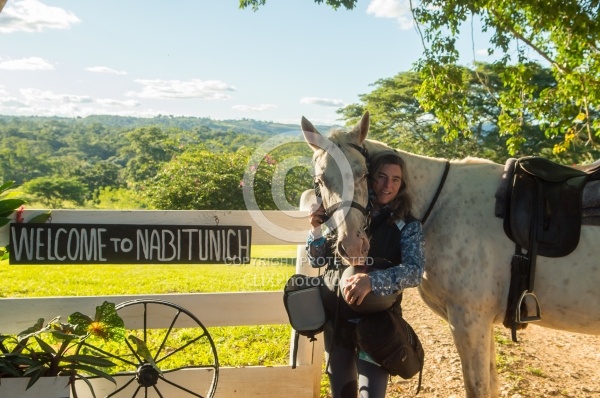 Hanna Stables Nabitunich