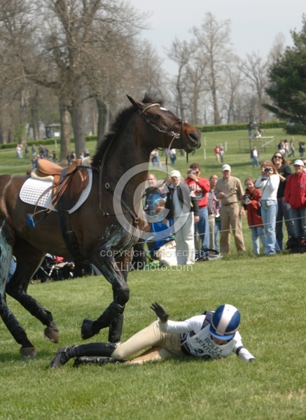 Kristin Schmolze & Cavaldi, Rolex 2007 Eventing fall