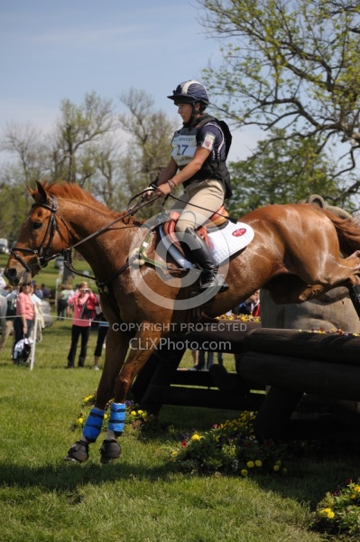 Olivia Loiacono and Subway Rolex 2011