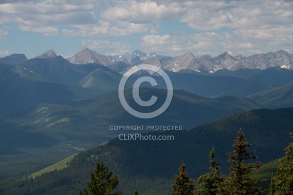 Scenic Views Lost Trail Ride