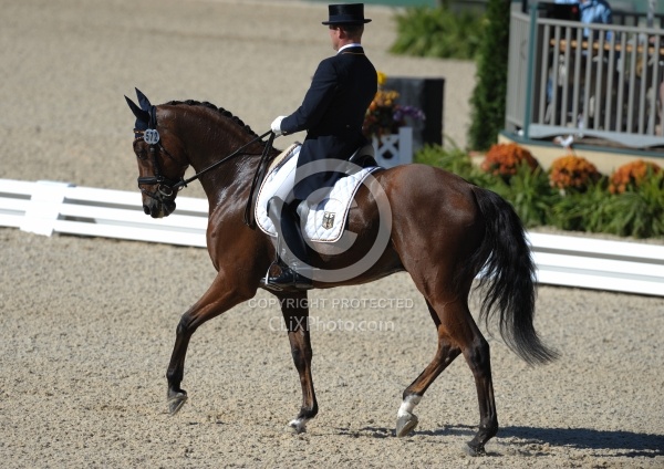 Michael Jung and La Biotesthetique-Sam FBW WEG 2010 