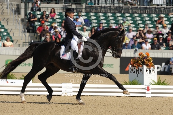 Tina Konyot on Calecto V Alltech WEG Dressage