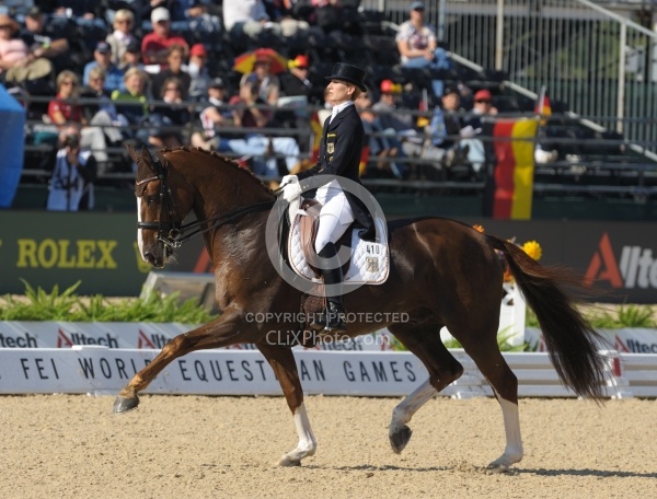 Anabel Balkenhol and Dablino WEG 2010