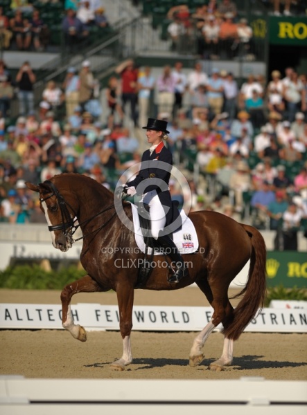 Laura Bechtolsheimer and Mistral Hojris  WEG 2010