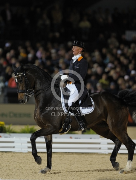 Imke Schellekens-Bartels and Hunter Douglas Sunrise WEG 2010