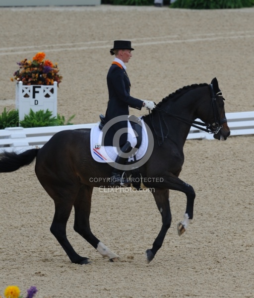 Imke Schellekens-Bartels and Hunter Douglas Sunrise WEG 2010