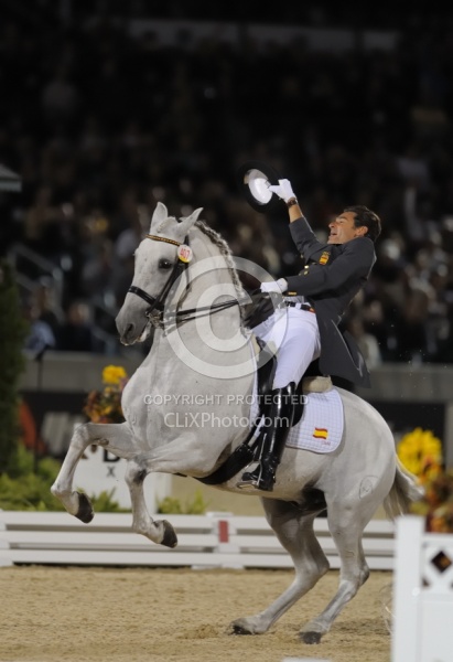 Juan Manuel Munoz Diaz and Fuego XII WEG 2010