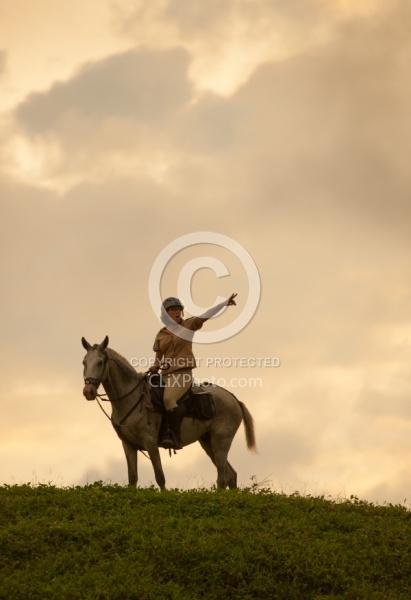 On the Trail Near Maravilla