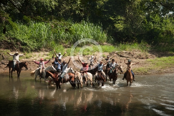 On the Trail at La Ensenada