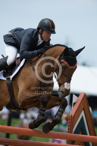 Bruce Davidsone Jr. and Ballynoe Castle RM Rolex 2014