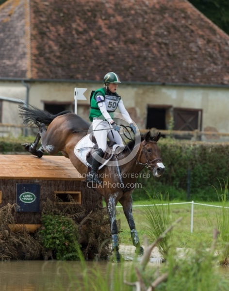 Camilla Speirs IRL and Portersize Just a Jiff on course at WEG