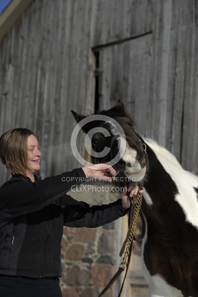 Molasses trick for Deworming